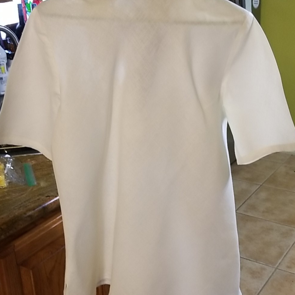 Top pullover button front - Picture 2 of 4